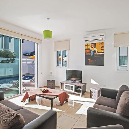 Avra Villas Paralímni Extérieur photo