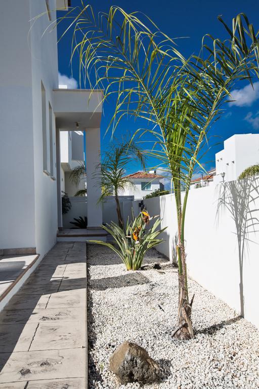 Avra Villas Paralímni Chambre photo
