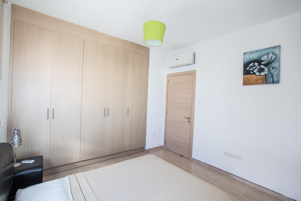 Avra Villas Paralímni Chambre photo