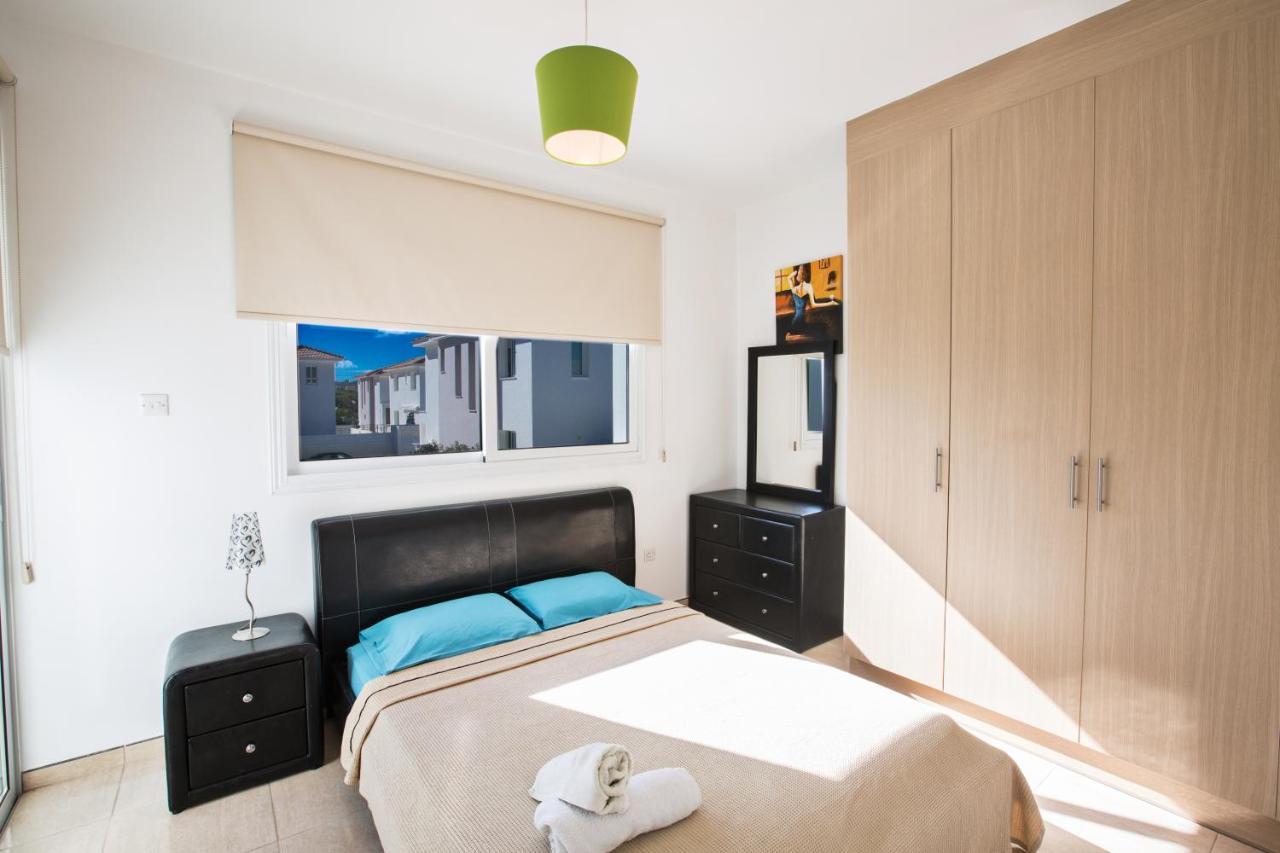 Avra Villas Paralímni Extérieur photo